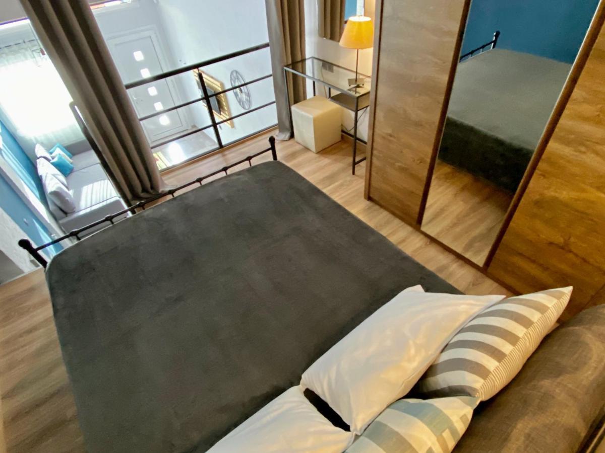 48 Downtown Lofts Apartamento Néa Péramos Exterior foto