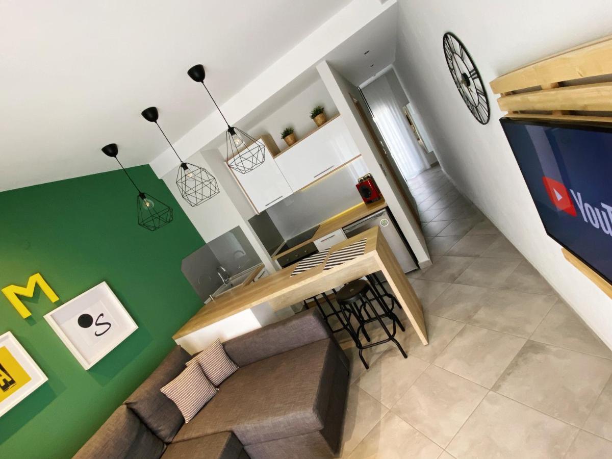 48 Downtown Lofts Apartamento Néa Péramos Exterior foto