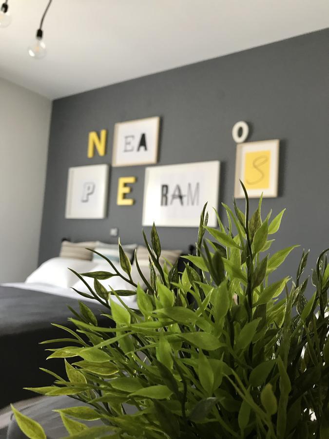 48 Downtown Lofts Apartamento Néa Péramos Exterior foto